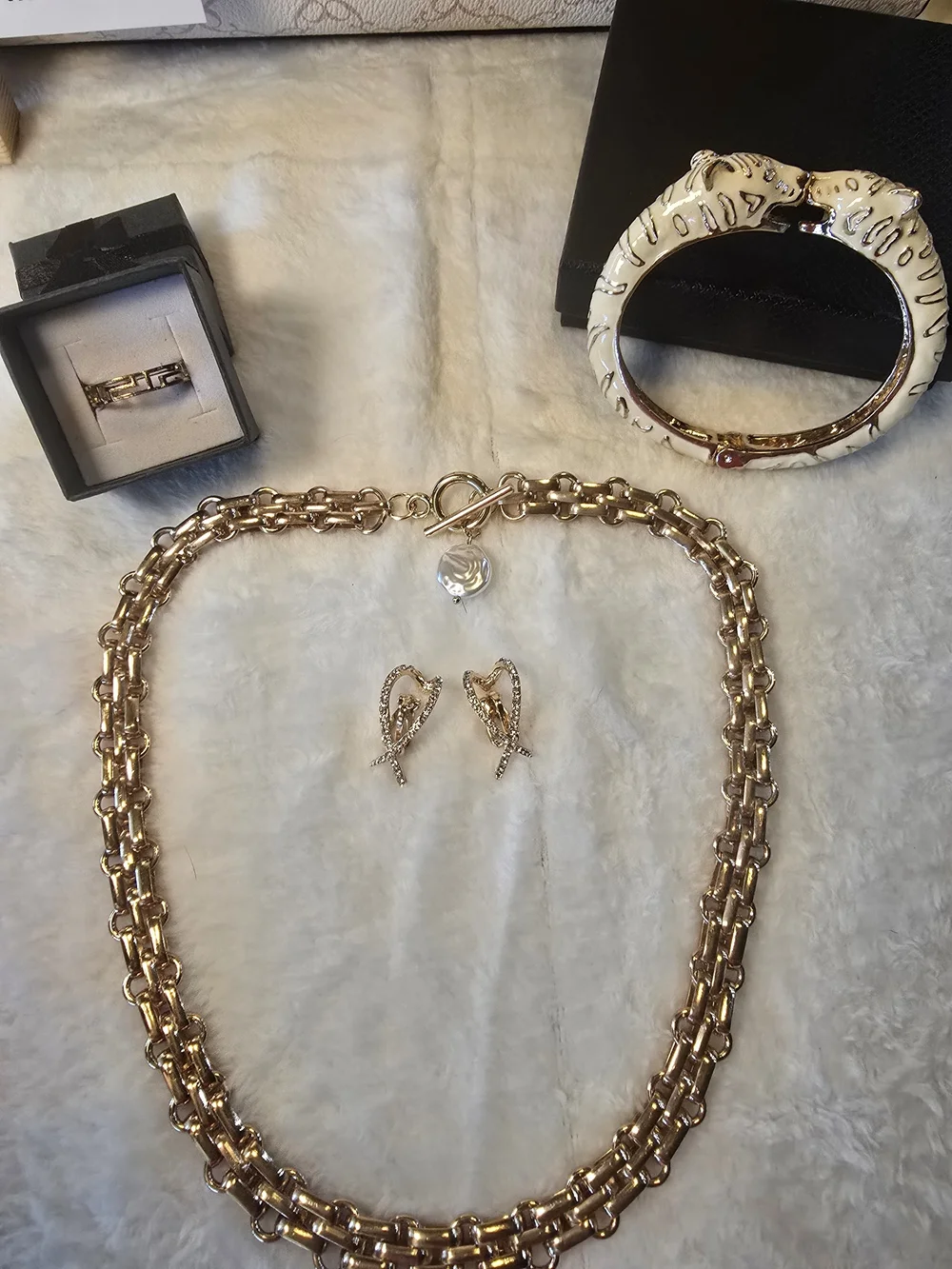 Nine West Allyce Satchel (model NYC532906) + Jewelry & Fragrance Bundle